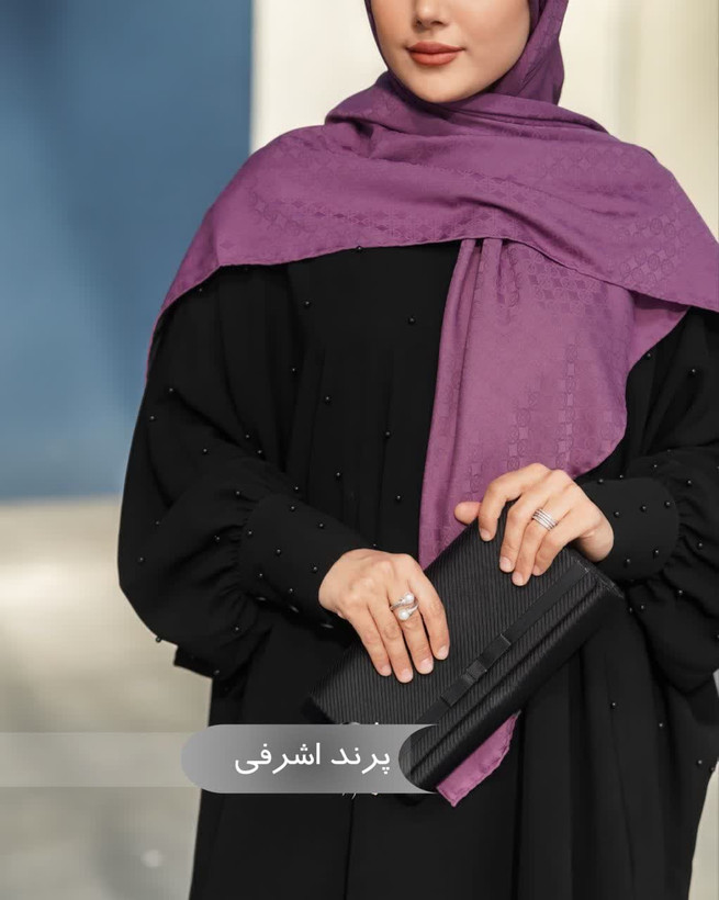 مانتو عبایی پرند اشرفی مشکی کد 1402